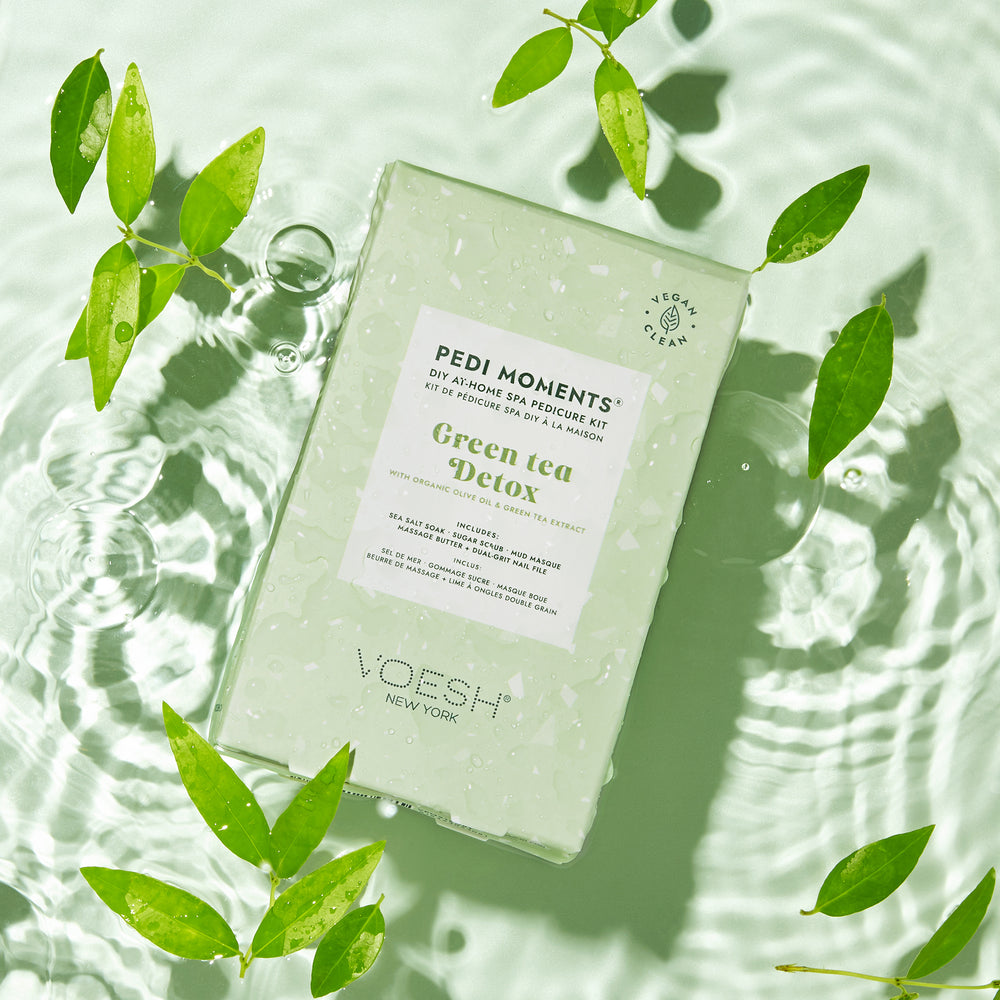 VOESH Pedi Moments Green Tea Detox 4 Step At-Home Pedicure Kit